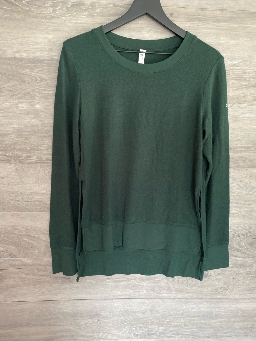 Alo Glimpse Long Sleeve Pullover